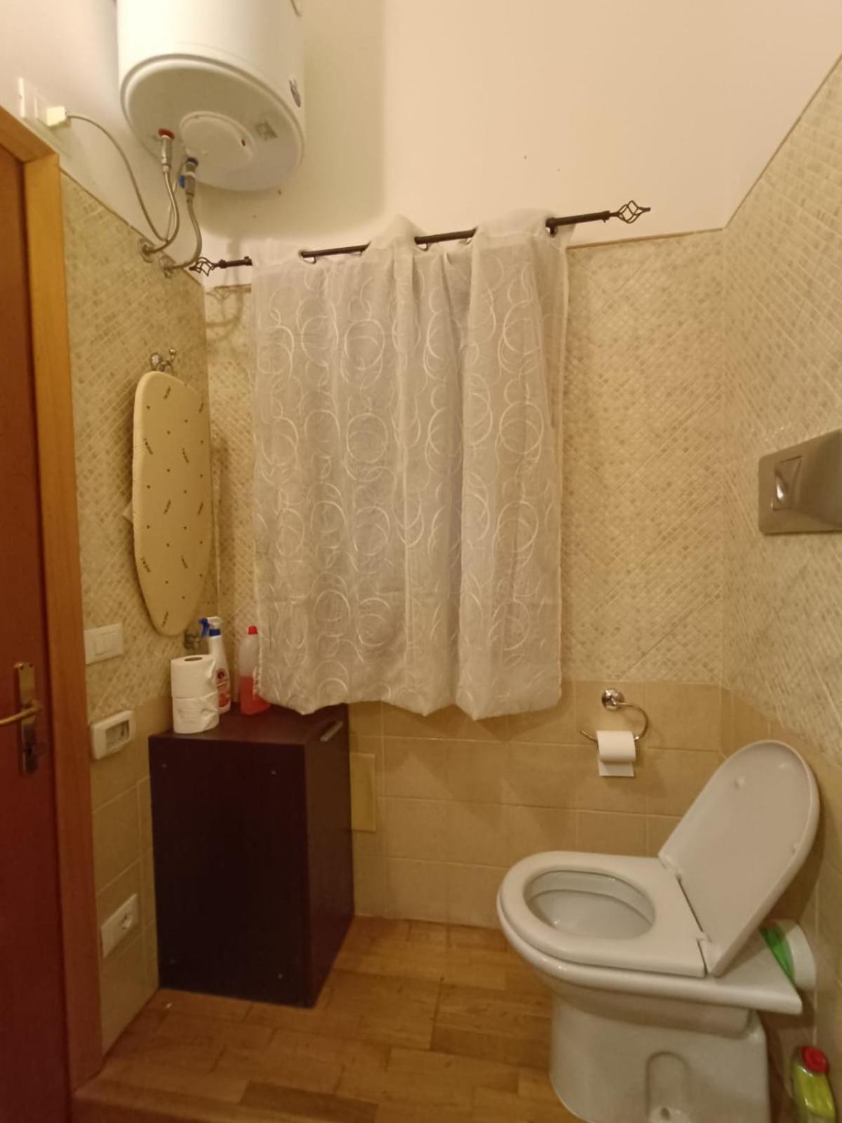 Castello Camera Privata, Nell'Appartamento Condiviso Cagliari Dış mekan fotoğraf