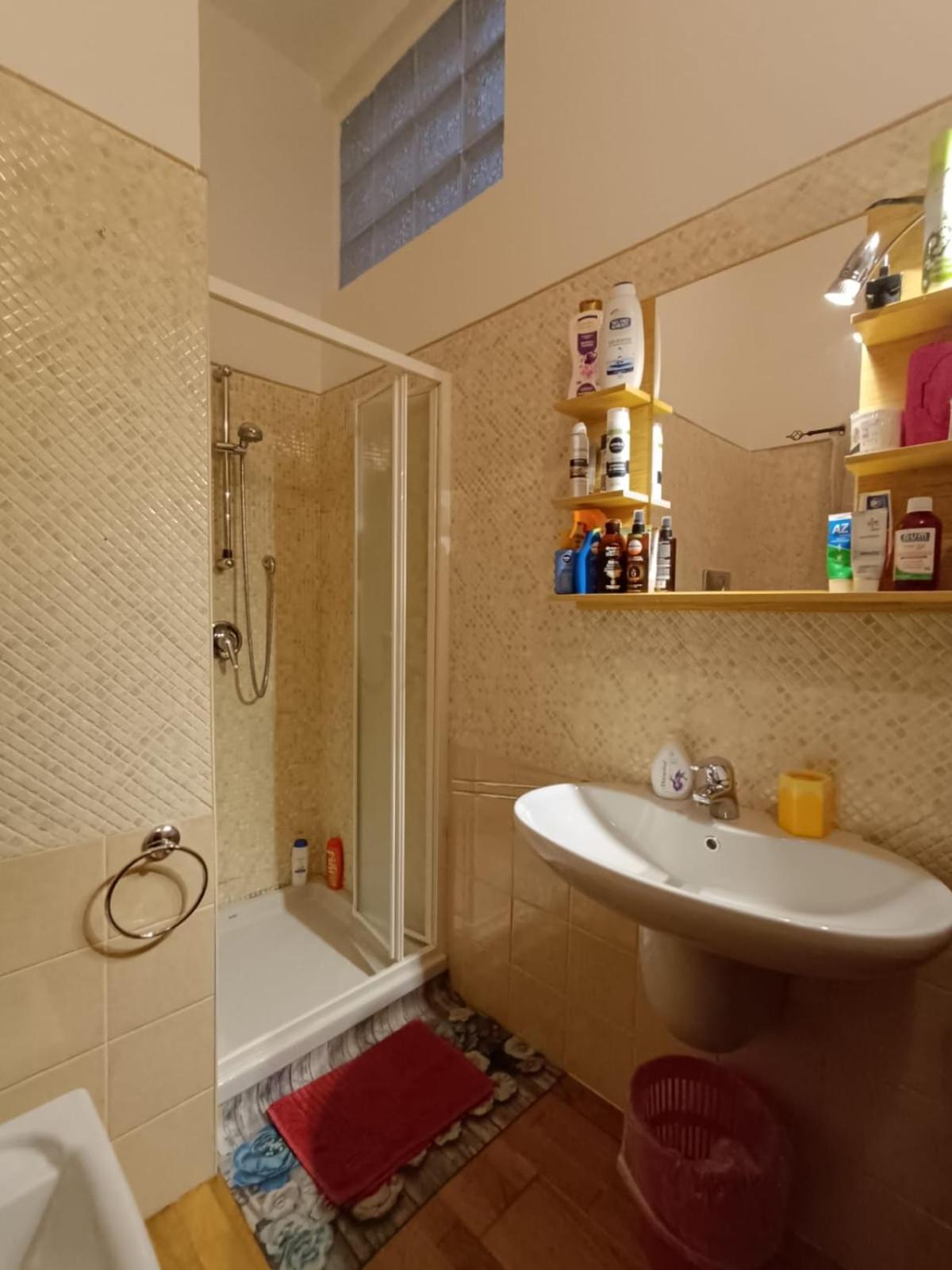 Castello Camera Privata, Nell'Appartamento Condiviso Cagliari Dış mekan fotoğraf